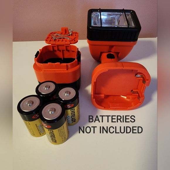 Coleman Pivoting Utility Work Light - Picture 7 of 14